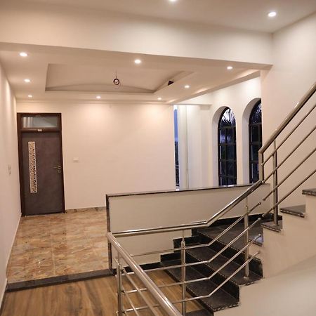 Winter Mountain Resort Pushkar Exterior foto